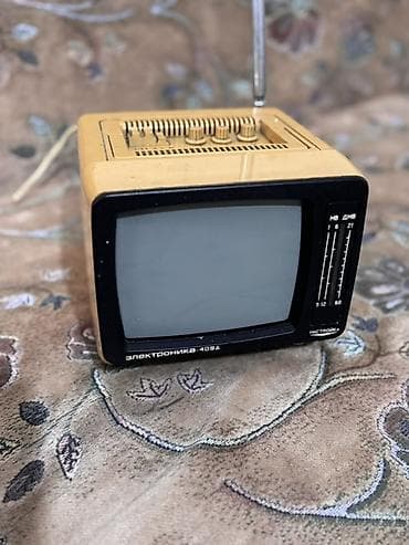 sezam az televizor: Elektronika 409A portativ TV-radio Retro dizaynlı, daşına bilən sovet — 4