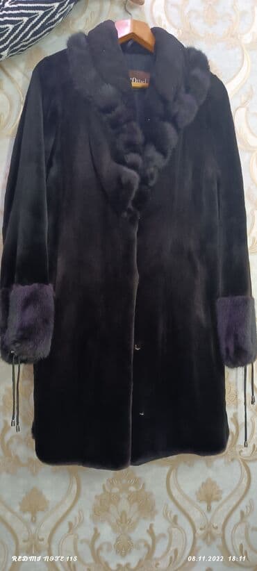 geyimlər: 2000 manata alınıb. Səliqəli və çox geyinilmiyib — 2