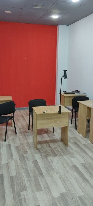 Elmlər metrosunun yaxınlığında yerləşən 160 kv.m sahəsi olan 6 otaqlı — 8