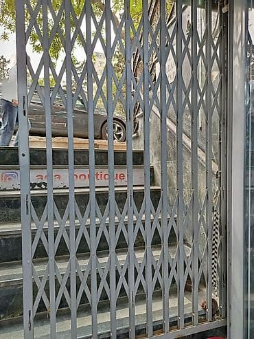 pəncərə reşotkaları: Jalüz yeni kimidi tecili satılır baha yıgılıb unvan Ecemi metrosi — 1