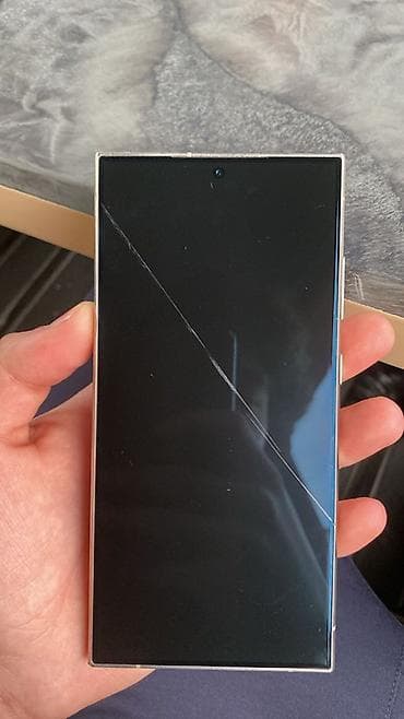 samsung s8 plus ekran: Samsung Galaxy S24 Ultra, rəng - Gümüşü, Qırıq — 2