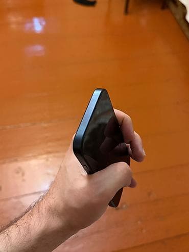 nokia e90 communicator: Telefonun platası ve ekranı işləmir ehtiyat hissəsi kimi satılır — 5