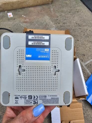 Modemlər və şəbəkə avadanlıqları