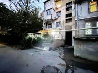 şirvan əmlak az: Bakı, Yasamal, 2 otaqlı, Köhnə tikili, m. İnşaatçılar, 40 kv. m — 5