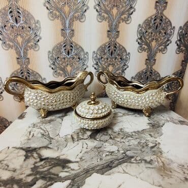 автозапчасти ауди а4: Vazo dəsti.Dəst şəkildə satilir, təzədir hec bir deffekti yoxdur.Ünvar — 4