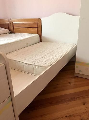 islenmis matras: Oğlan və qız üçün, İşlənmiş, Çarpayı, Matras ilə — 7
