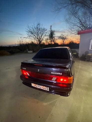 avto aksesuar kredit: Lada Samara sedan - Kuzov: sedan, qara rəng - Tamamlanma: arxa — 4