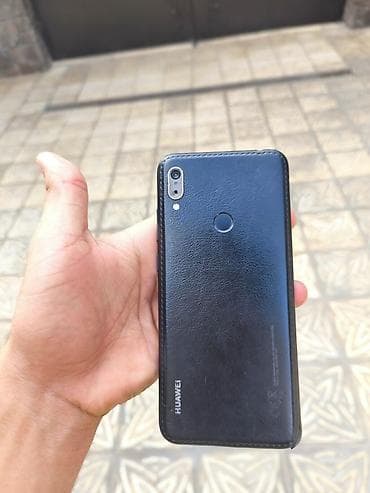 telefonlar ucuz: Huawei Y6, 32 GB, rəng - Qara, İki sim kartlı — 6