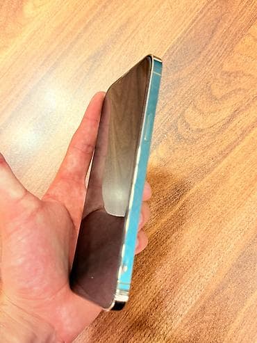 iphon 6 plus: IPhone 13 Pro Max, 256 GB, Rose Gold, Barmaq izi, Simsiz şarj, Face ID — 5