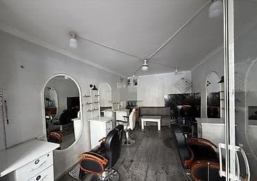 Elimlerde cox ideal yerde hazir salon icare verilir qiynet 750 manat — 3