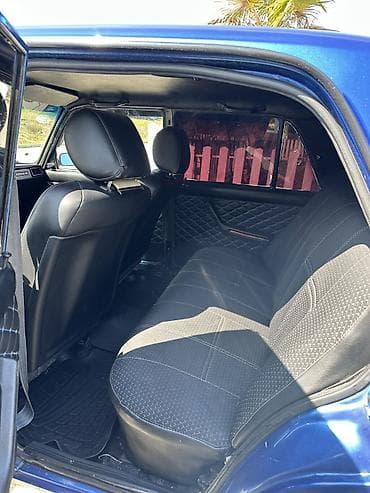 vaz 21015 şiti: Model: Lada (VAZ) 21011 Kuzov: sedan, 4 qapı Rəng: parlaq göy Nömrə — 9