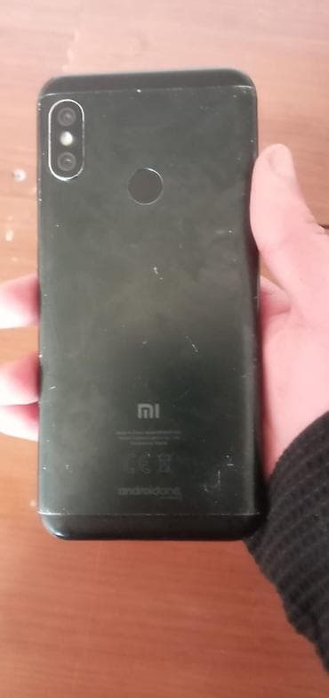 playstation 4 sony: Xiaomi Mi A2 Lite, rəng - Qara, 
 İki sim kartlı — 2