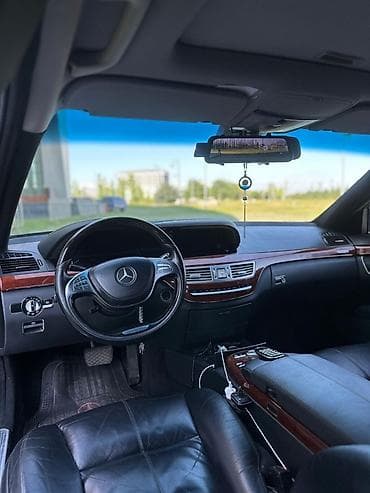 karavan maşın: Mercedes-Benz S-Class sedan – komfort və lüks axtaranlar üçün. - — 6
