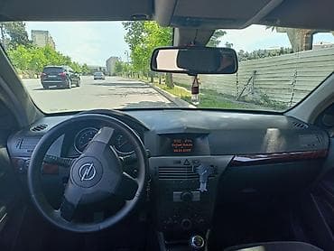 varta max tech: Opel Astra H – 5 qapılı hetçbek - Kuzov: Hetçbek, boz/metalik rəng - — 8