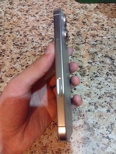 apple m1: IPhone 16 Pro, 256 GB, Natural Titanium, Face ID, Simsiz şarj — 3