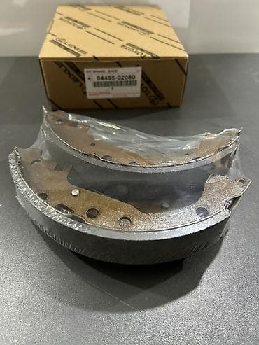 Əyləc sistemləri, tormozlar: Toyota Prius 20 Gövdə Arxa Əyləc Bəndi(Naklatka) — 2