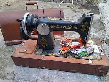 qedmi: Łucznik mexaniki tikiş maşını - Klassik Polşa istehsalı Łucznik model — 1