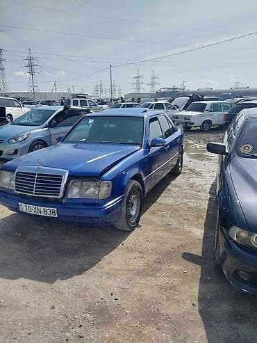 motor c50: Mercedes-Benz W124: 3 l | 1989 il Sedan — 3