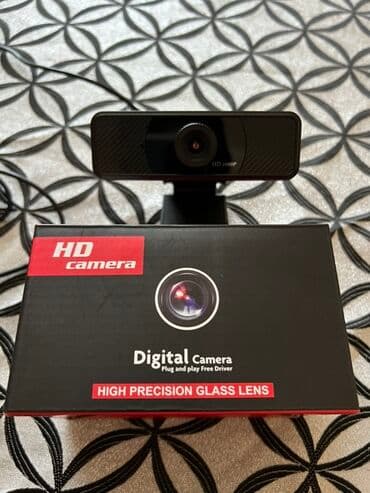 Yüksək dəqiqlikli şüşə linzalı HD rəqəmsal kamera. Plug and play