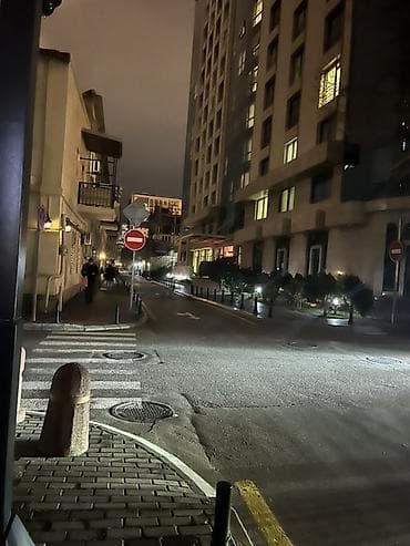 ev satmaq: Bakı, 28 May, 1 otaqlı, Köhnə tikili, m. Sahil, 26 kv. m — 1