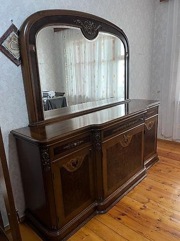 ustullar: İşlənmiş, Servant, Masa və oturacaqlar, Komod, Kredit yoxdur, Türkiyə — 6