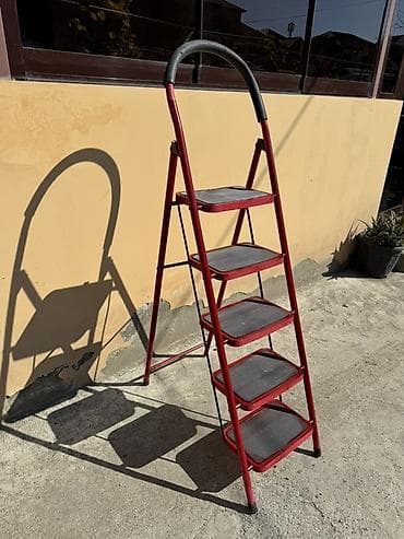 Ручные механические инструменты: Qatlana bilən 5 pilləli nərdivan - Material: metal gövdə, rezinlə — 2