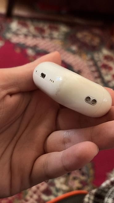 İşlənmiş Simsiz (Bluetooth) Qulaqcıqlar, Apple, rəng - Ağ — 3