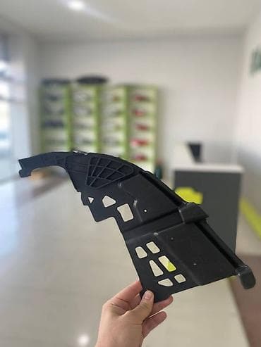 Hyundai Tucson 2003 on salacka. Hyundai Tucson 2006 qabaq sag ( sağ