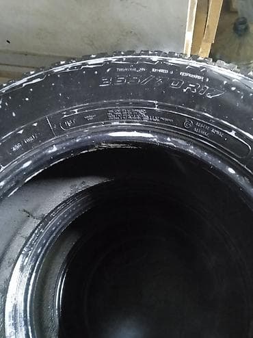 su nəqliyyatı: 4 ədəd off-road/SUV təkəri - Ölçü: 33x12.50R17 (şin üzərində — 2