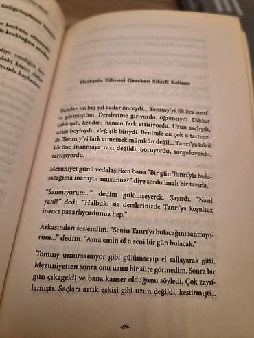 deyer ver: İki kitab toplusu 1) 26 Gün – Gülxarə Sadiq - Dil: Azərbaycan dili - — 3