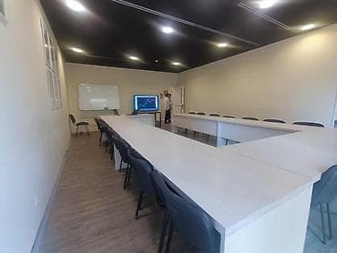 emircanda ev satisi: İcarəyə verilir 1 otaqlı ofis 40 m², Sahil m. Daha 4 şəklə bax — 2