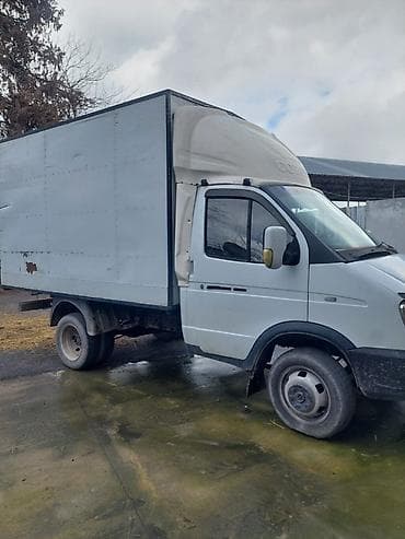 volvo ehtiyat hisseleri: Yükdaşıma üçün qutu kuzovlu kiçik tonnajlı yük maşını - Tip: Qutu — 1