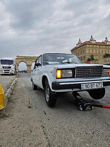 mercedes vito kreditle: Lada 2107 sedan – klassik dizaynlı, arxaötürücülü model. Texniki — 6