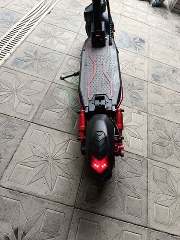 hoverboard ikinci el: Scooter satılır bilen bilir nece scooterdi 1300 Alinib 600 satılır — 2