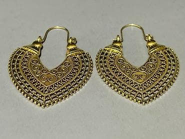 broş: Qızılı rəngdə etnik üslublu sırğa və brelok dəsti - Tərkib: metal — 3