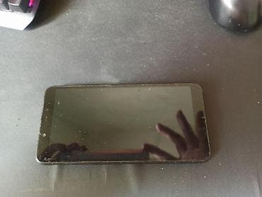 apple ipad a16: Barter var her şeye Problemi yoxdu zaryadka 2saat saxlayır ünvan Yaşıl — 1