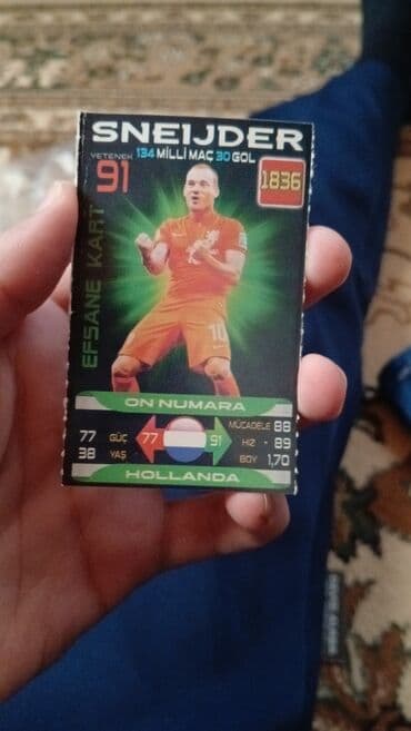 imzalı futbol topu: Emre Mor futbol kartları kolleksiyası. Bu kartlar müxtəlif klublarda — 16