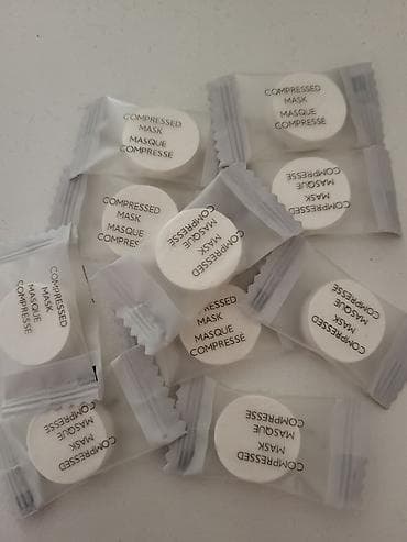 Üz maskası üçün salfetler. Maskanı bir qaba yerleshdirirsiz ve salfeti — 2