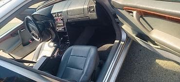 disk teker per page 40: Mercedes-Benz C 230: 2.3 l | 1996 il Sedan — 8