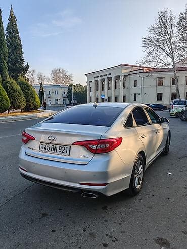 17 diski: Hyundai Sonata: 2 л | 2015 г. Седан — 6