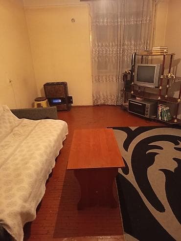 2 sot torpaq satiram: Lənkəran, 4 otaqlı, Köhnə tikili, 82 kv. m — 1