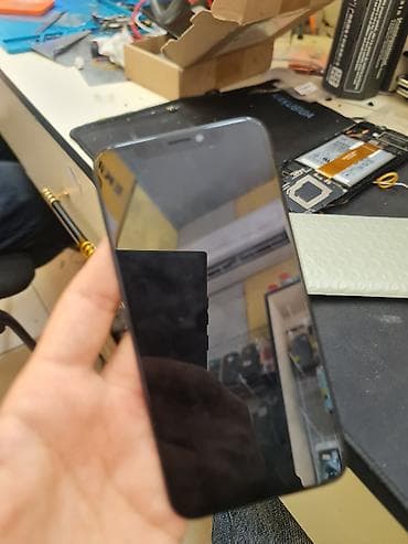 a30 ekranı: Iphone x gx ekran usden çıxma idiel veziyetde prablemsizdir — 1