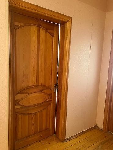 Taxta otaq qapıları dəsti - Material: təbii ağac (şam tonlarında)
