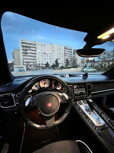 turbo az c class: Porsche Panamera Turbo S: 4.8 l | 2020 il 100000 km Sedan — 4