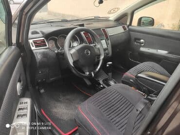 toyota prado qiymeti azerbaycanda: Nissan Tiida hatchback - Korpus: 5 qapılı hatchback, tünd qəhvəyi — 6