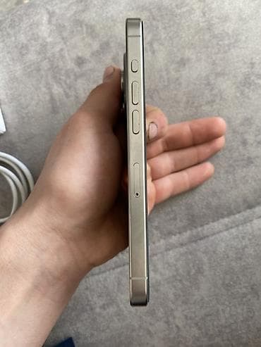 iphone se 2 azerbaycan: IPhone 15 Pro, 256 GB, Natural Titanium, Face ID — 6