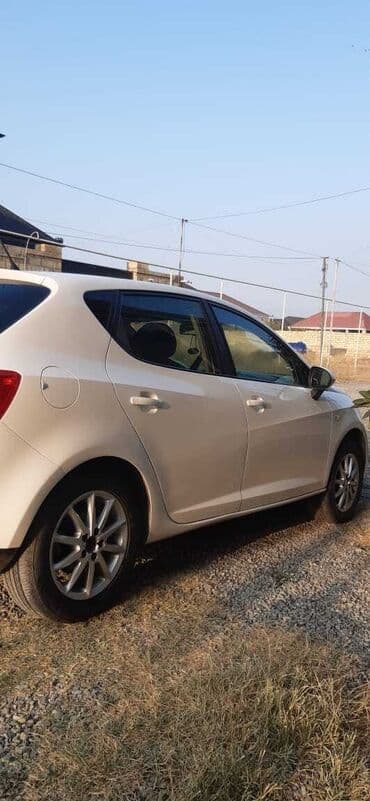 фольксваген поло комплектации: Seat Ibiza: 1.2 л | Хэтчбэк — 17