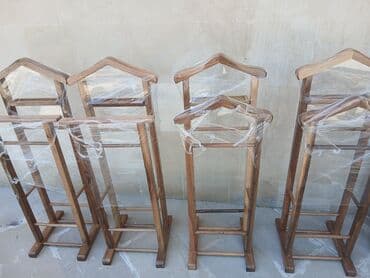 вешалка для брюк и рубашек напольная: Bu, paltarların səliqəli saxlanması üçün nəzərdə tutulmuş taxta — 12