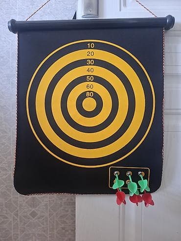 Maqnitik dart taxtası – ikiüzlü asma model ölçü 42×46 - İki tərəfli