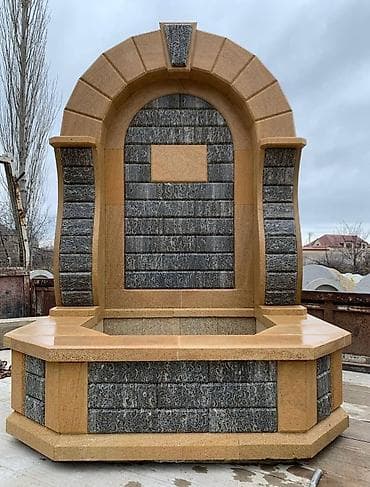 Fəvvarələr: Dekorativ həyət-çeşməsi - Material: təbii daş və beton qarışığı — 3